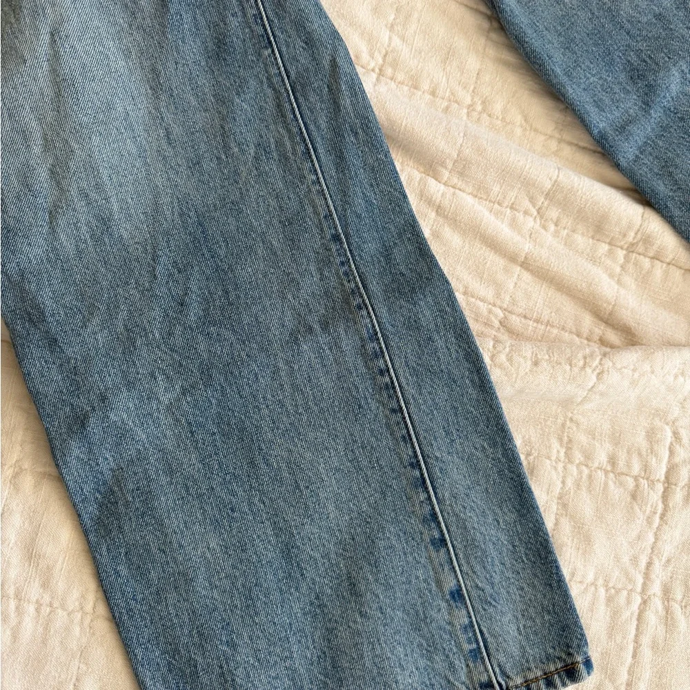 Aritzia Denim Forum Farrah Low Rise Jeans - Picture 12 of 12